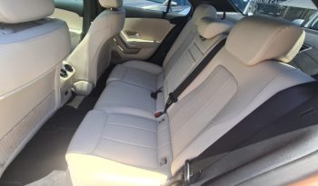MERCEDES A 180D SEDAN  2022 2.0 136 CV lleno