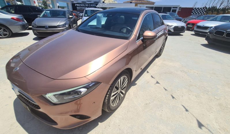 MERCEDES A 180D SEDAN  2022 2.0 136 CV lleno