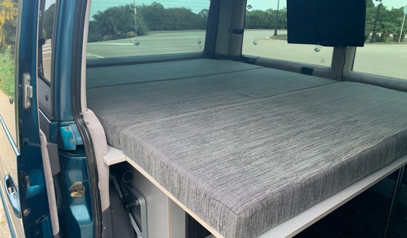 MERCEDES V220 CDI  CAMPERIZADA AÑO 2002 TODO HOMOLOGADO lleno