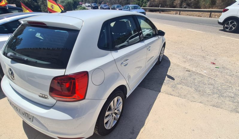 (VENDIDO) VOLKSWAGEN POLO 1.4  TDI AUTOMATICO DSG BLUEMOTION 90CV lleno