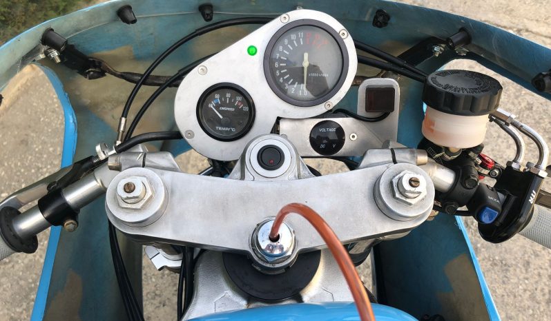 SUZUKI GSX 750 RR AÑO 1990 MAXIMA PREPARACION (MUCHAS PIEZAS DE  RECAMBIO) lleno