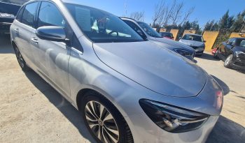 MERCEDES B180 2.0 115CV 2021 AUTOMATICO lleno