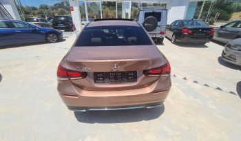 MERCEDES A 180D SEDAN  2022 2.0 136 CV lleno