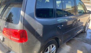 VW. TOURAN 1.6 TDI 105 CV 2012 lleno