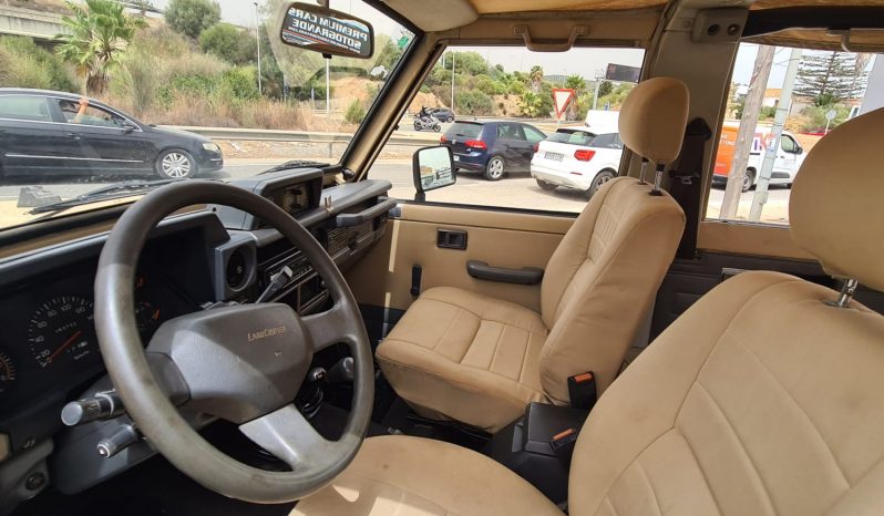 TOYOTA LAND CRUISER HARD TOP CLASICO AÑO 1986 lleno