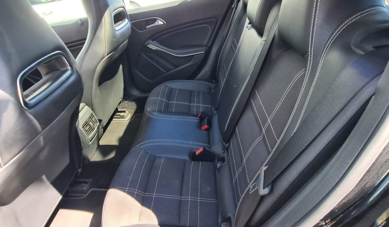 MERCEDES GLA 200 CDI  2.2D 136 CV AÑO 2015 AUTOMATICO lleno