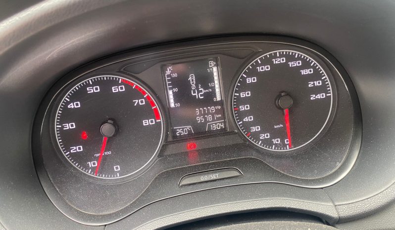 SEAT IBIZA 1.0i 75 CV 2016 95.000 KMS lleno