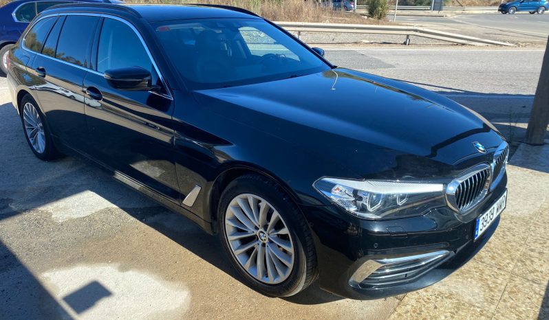 BMW 520D TOURING 2.0 190CV 2019 LUXURY LINE lleno