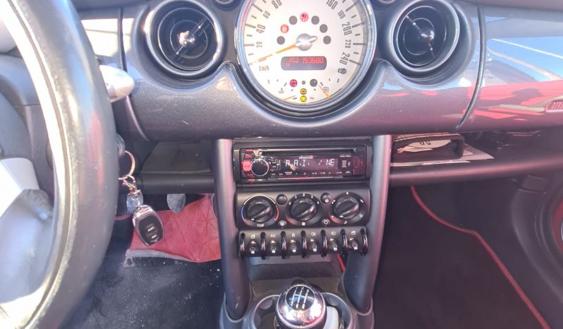 MINI COOPEER 1.6 AÑO 2003  143.000 KMS lleno