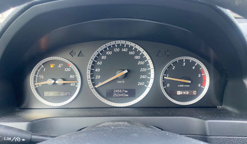 MERCEDES C220 CDI AUTOMATICO RANCHERA 2009 PACK TRONIC LLANTAS lleno