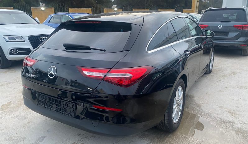 MERCEDES CLA 180 D ESTATE 2.0D 120 CV AUTOMATICO AÑO 2022 lleno