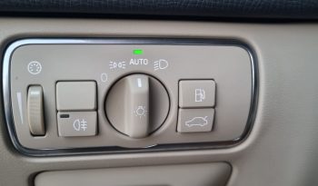 VOLVO XC60 MOMENTUN D3 2.0D 136CV 2013 AUTOMATICO FULL EQUIPE lleno