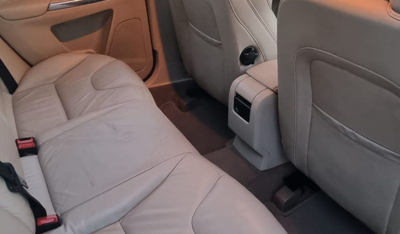 VOLVO XC60 MOMENTUN D3 2.0D 136CV 2013 AUTOMATICO FULL EQUIPE lleno