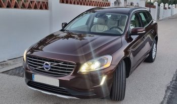VOLVO XC60 MOMENTUN D3 2.0D 136CV 2013 AUTOMATICO FULL EQUIPE lleno