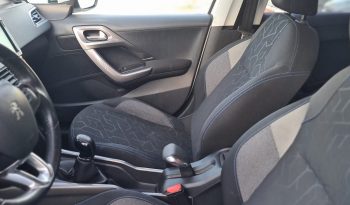 PEUGEOT 2008 AÑO 2017 1.2 82 CV 100.000 KMS lleno